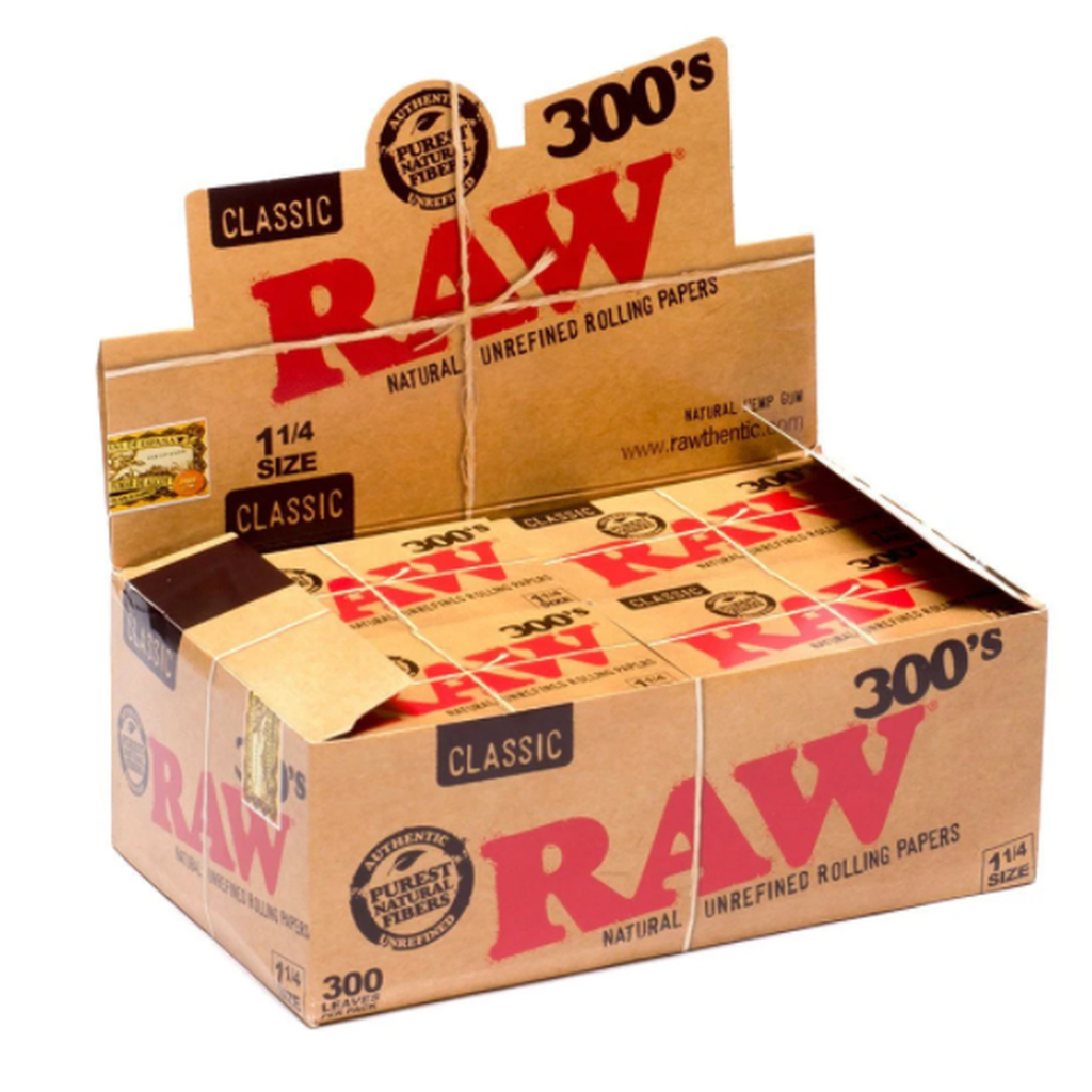 RAW CLASSIC 1 1/4 ROLLING PAPERS 300pk (20pcs)