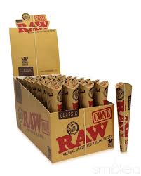 RAW CONES CLASSIC KING SIZE 3pk (32pcs)