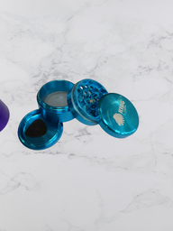 KING GRINDER - 2.2" ECONOMIC CRUSHER (MSRP $29.99)